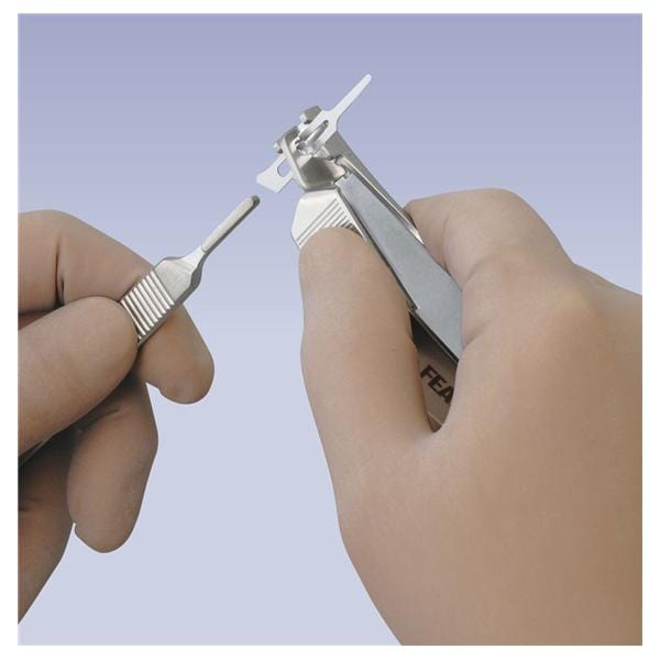 Blade Removal Pliers